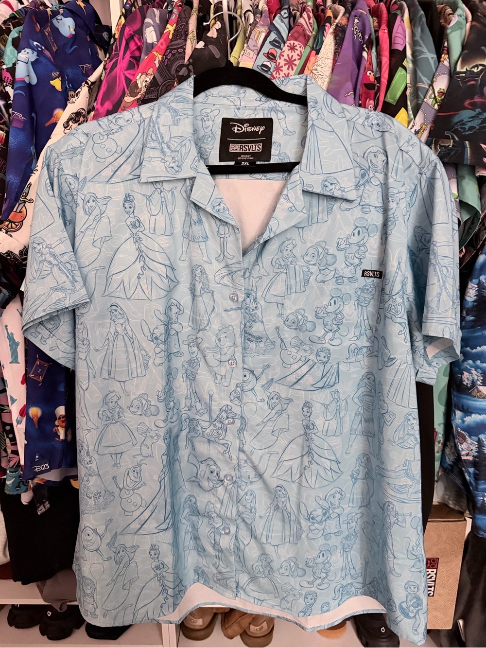 Disney RSVLTS Woman’s 2XL Sketches to screen